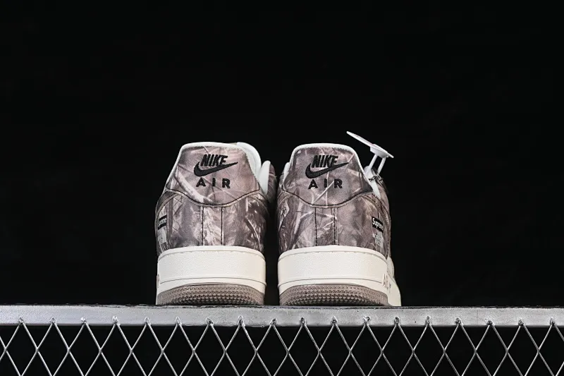 All categories Nk Air Force 1 Air Force series Nk Air Force 1 Low Air Force low-top Nike Air Force 1'07 Low Three-party joint deadwood Xunqiu Air Force 1 low-top casual sneakers DF0188-125